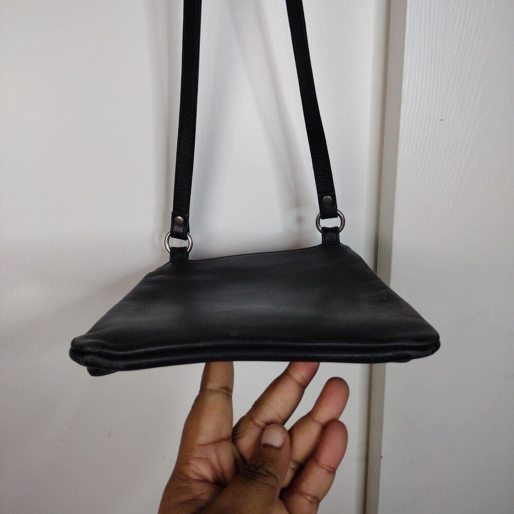 Vintage Coach Bag 9473 Chelsea Saddle Slim Flap Crossbody Black Very Soft - Picture 2 of 9